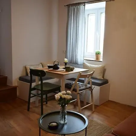 Su Casa * נאפפליו